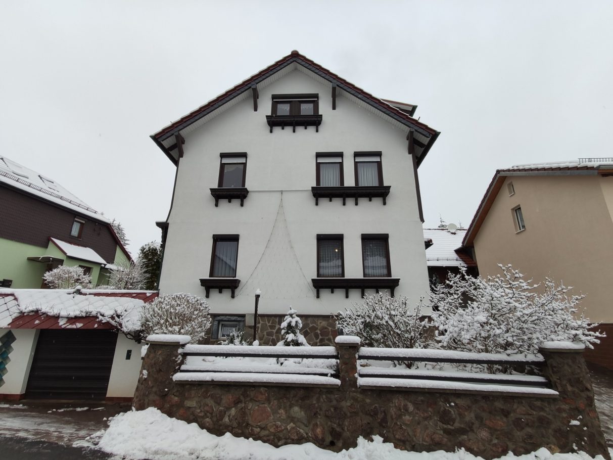 Ferienhaus im Winter