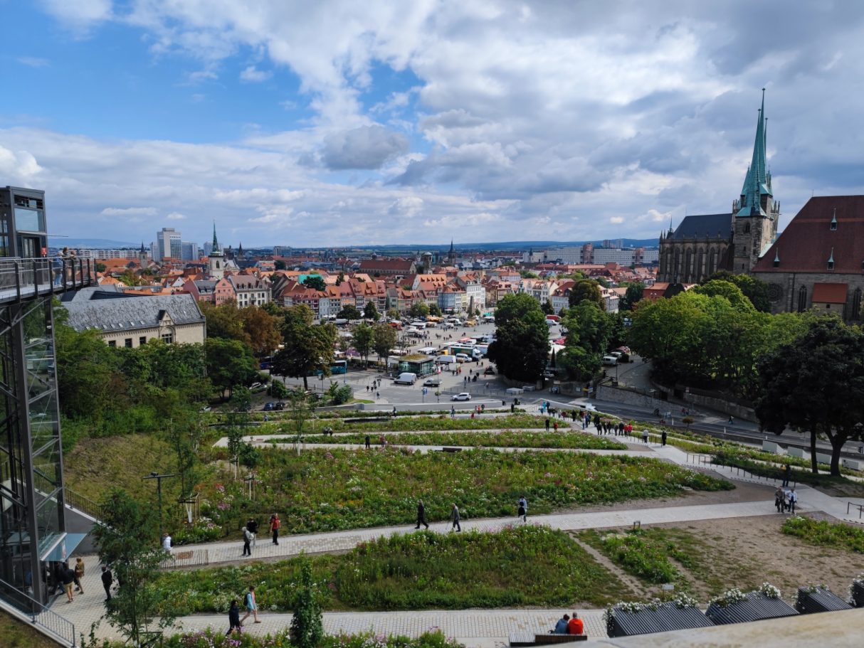 Blick vom Petersberg auf den Domplatz in Erfurt