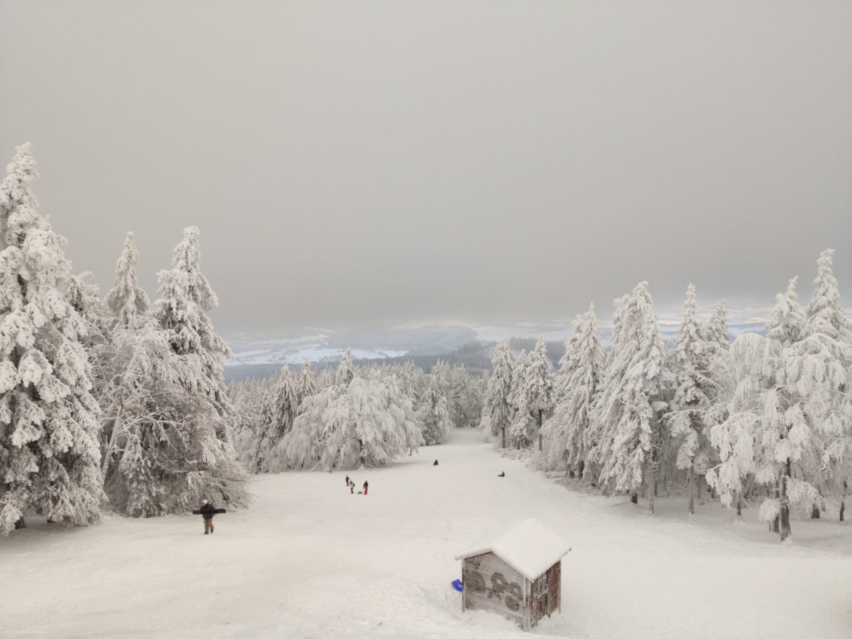 Panoramablick vom Inselsberg im Winter